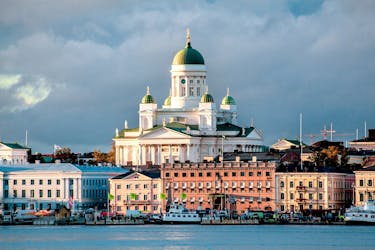Panoramic private tour of Helsinki with an airport transfer